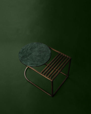 Modern Green Marble Side Table, Black Metal Frame, Slatted Shelf, Contemporary Design, 55x41x61 cm