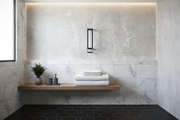 Modern Wall Mount Bracket, Black Metal Frame, Industrial Steel Construction, 50x14x9 cm, Rectangular Support for Shelves, Countertops